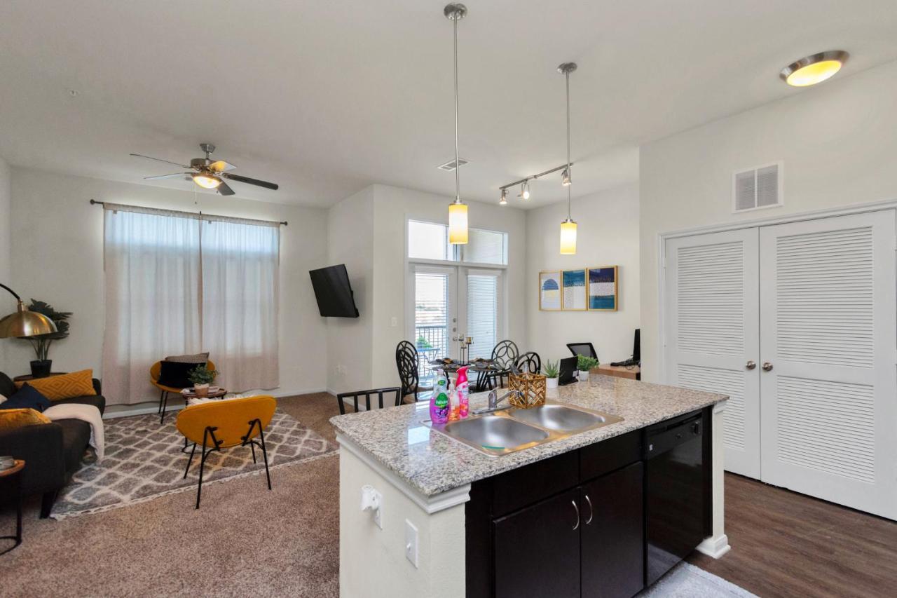 Charming Suite With Gym Near Nrg Medical Center Houston Luaran gambar